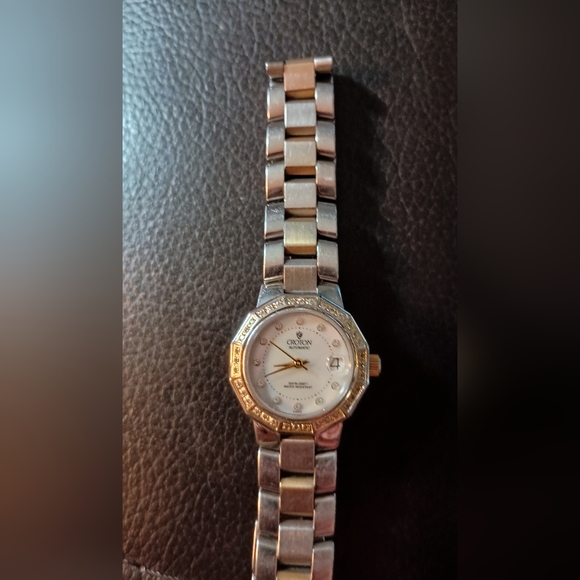Sale! Croton Automatic Mother of Pearl and Diamond Watch - Picture 3 of 8